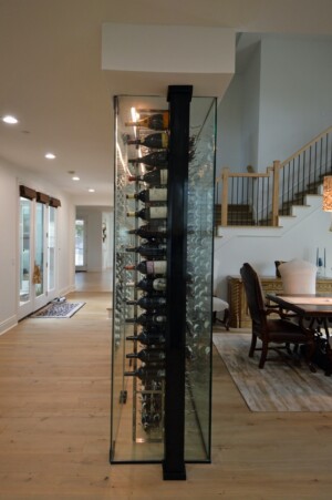 6 - Side View of the Modern Wine Glass Display Side View of the Modern Wine Glass Display